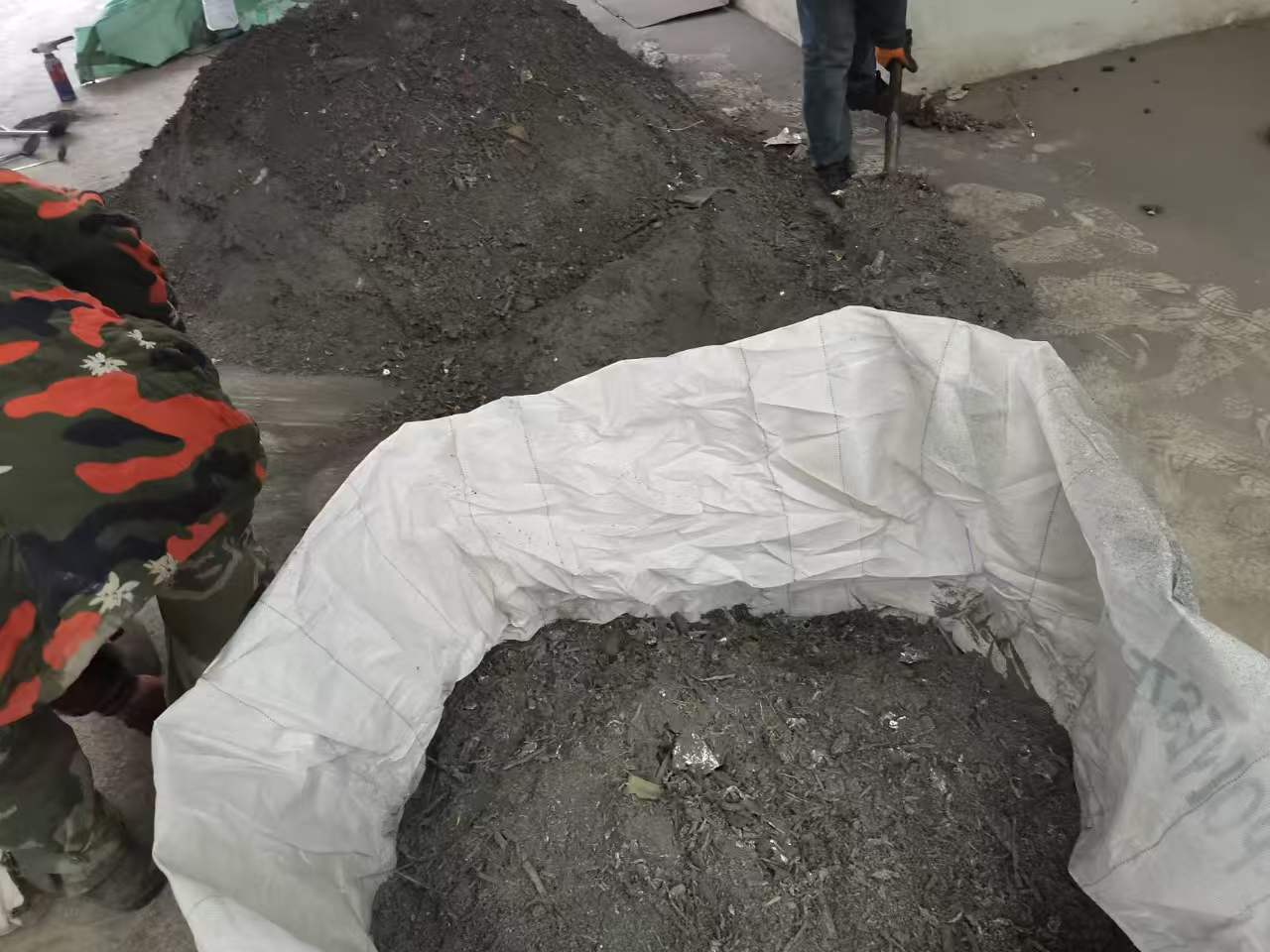 Dross residue in bulk bag